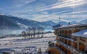 Kohlerhof - 4 Star Wellness&Active Hotel